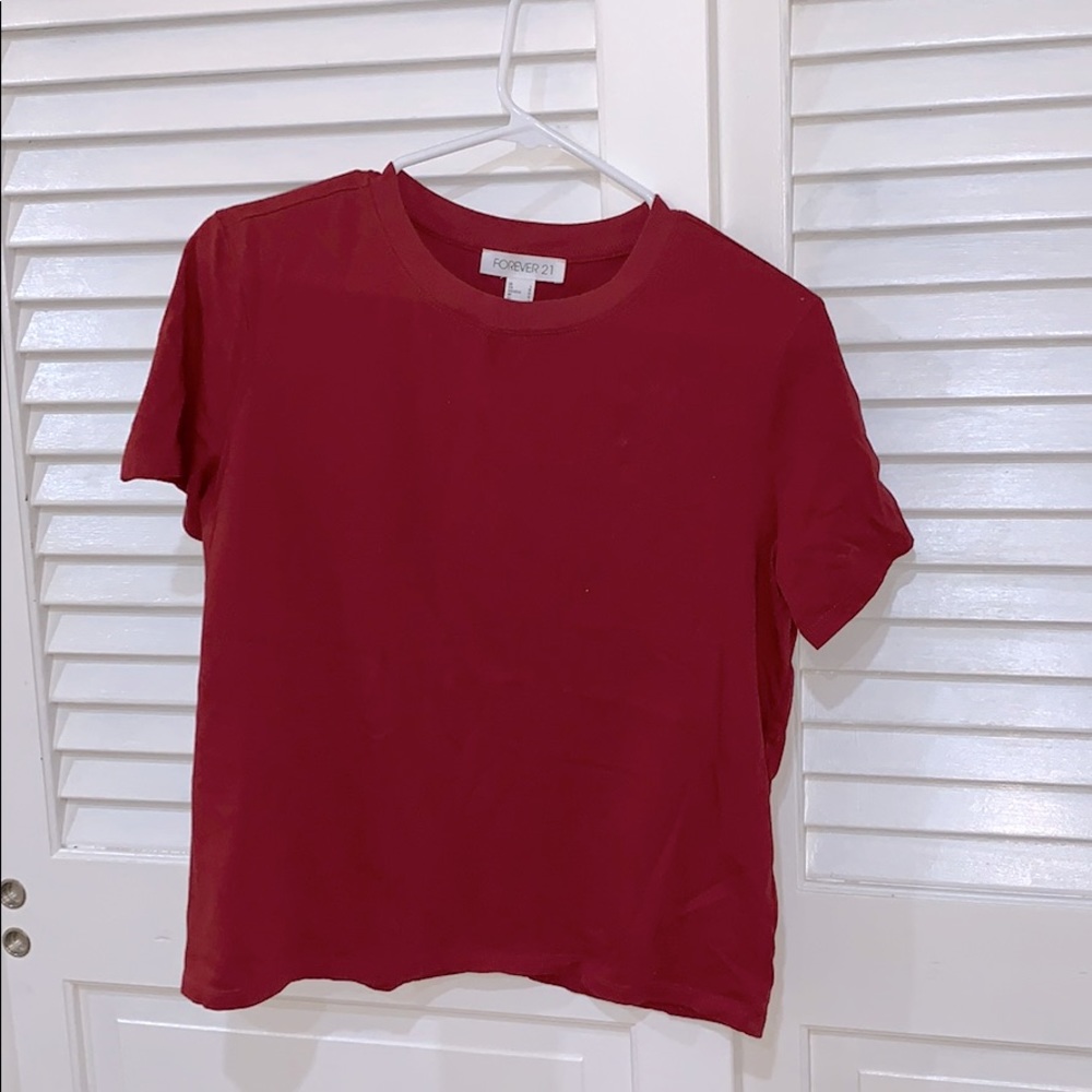Red forever 21 tee shirt